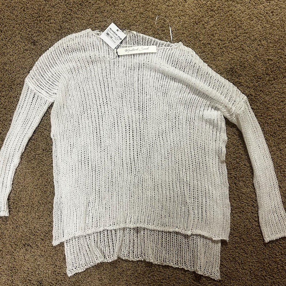 Elegant White Knit Swim Coverup